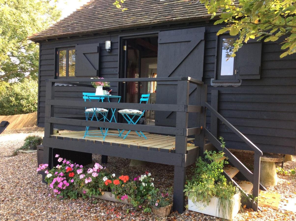 The Granary By Bloom Stays Canterbury Esterno foto